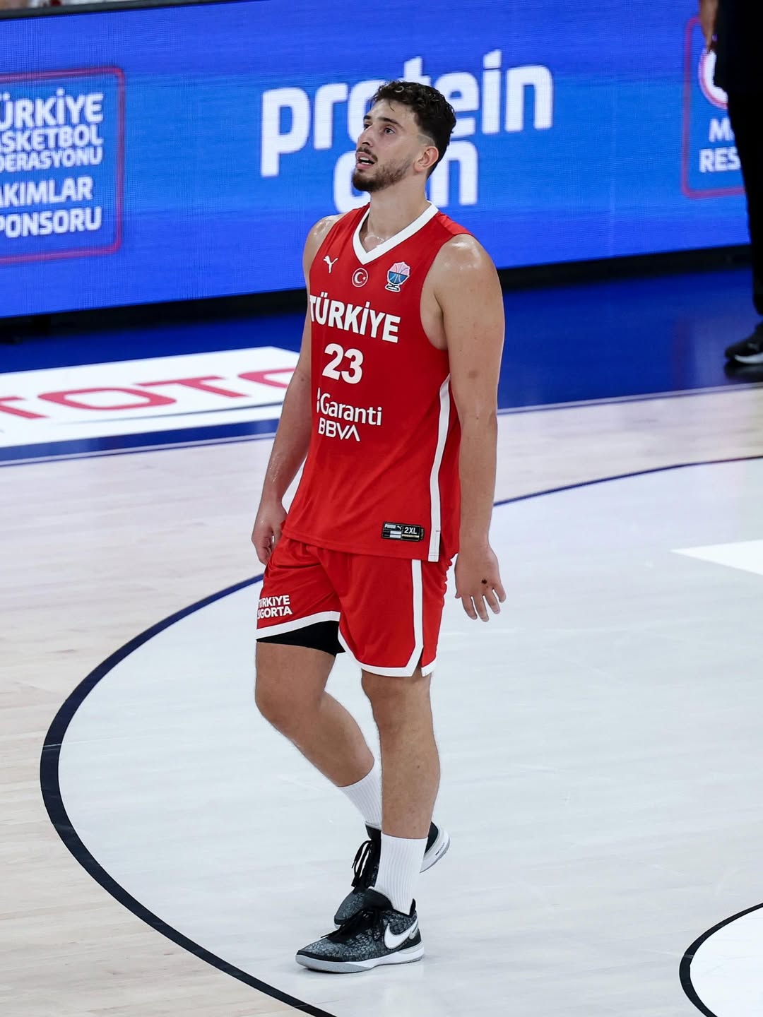 cn, 季后赛首轮, msn