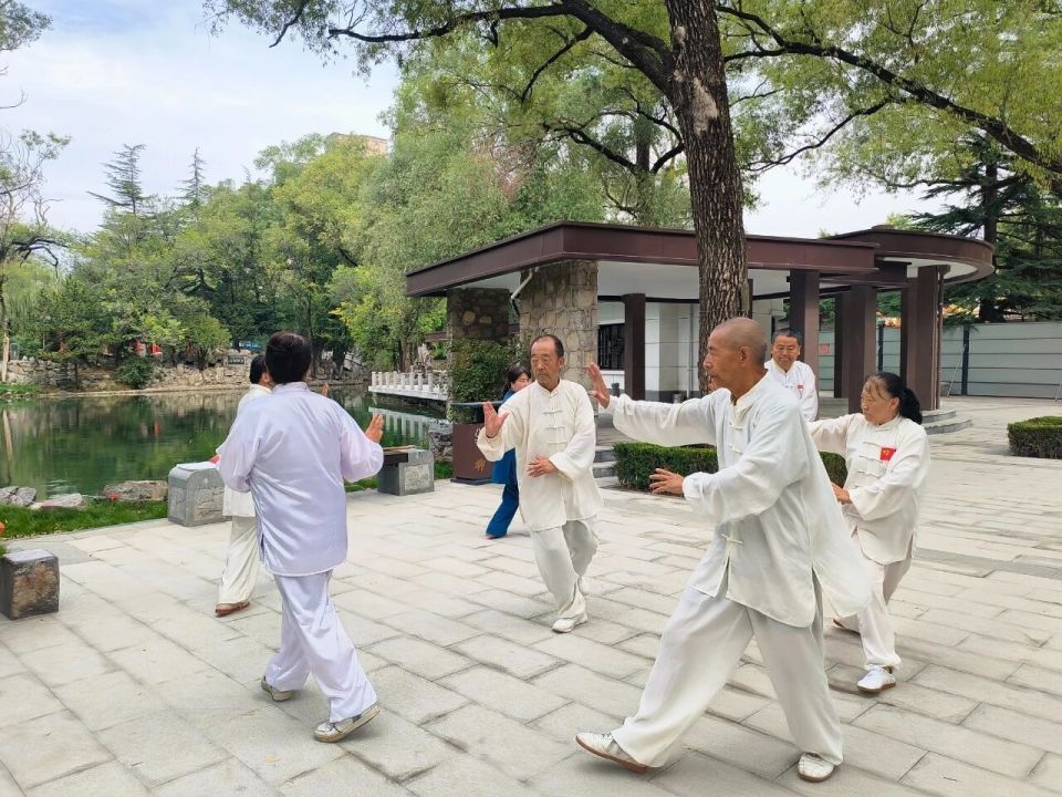 禅院大和尚, 将欲倚崆峒, 关注 禅院大和尚, 将欲倚崆峒, 关注