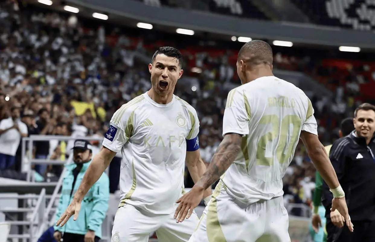 img, 示出了冠军, div